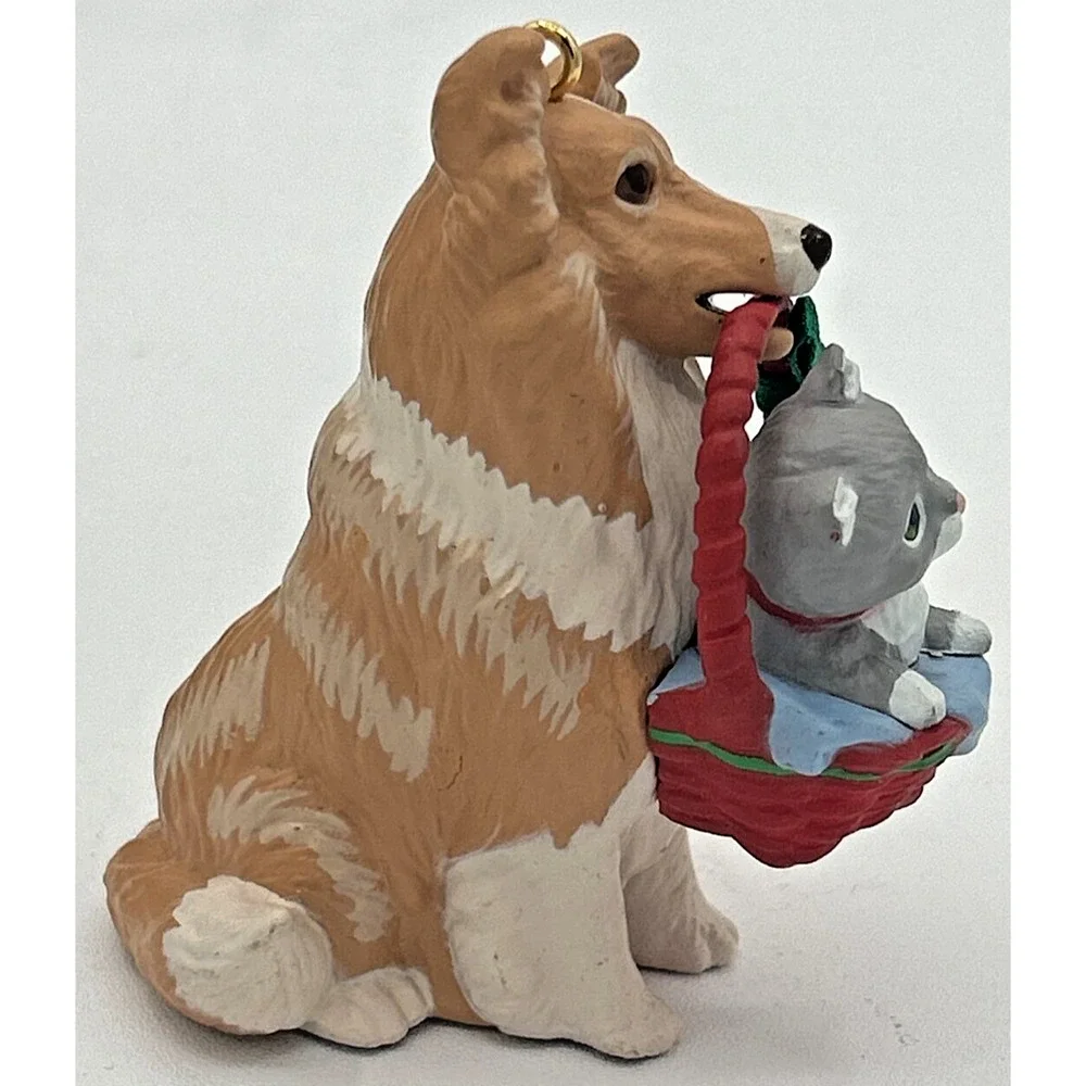 1991‎ Hallmark Tramp and Laddie Christmas Ornament SKU U214